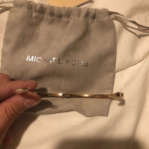 Michael Kors Rose Gold Bracelet - Picture 4 of 8